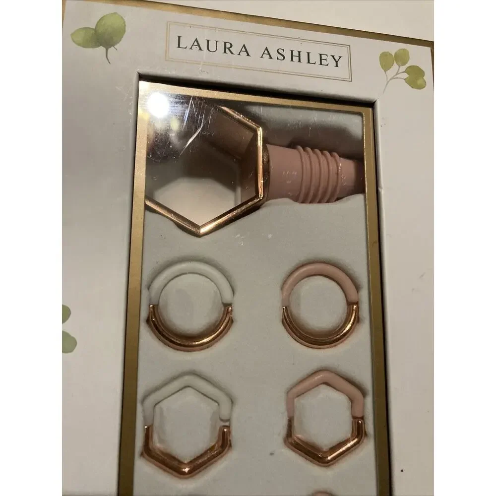 Laura Ashley Elegant 7 Piece Wine Accessory Set Wine Opener Glass Charms New‎